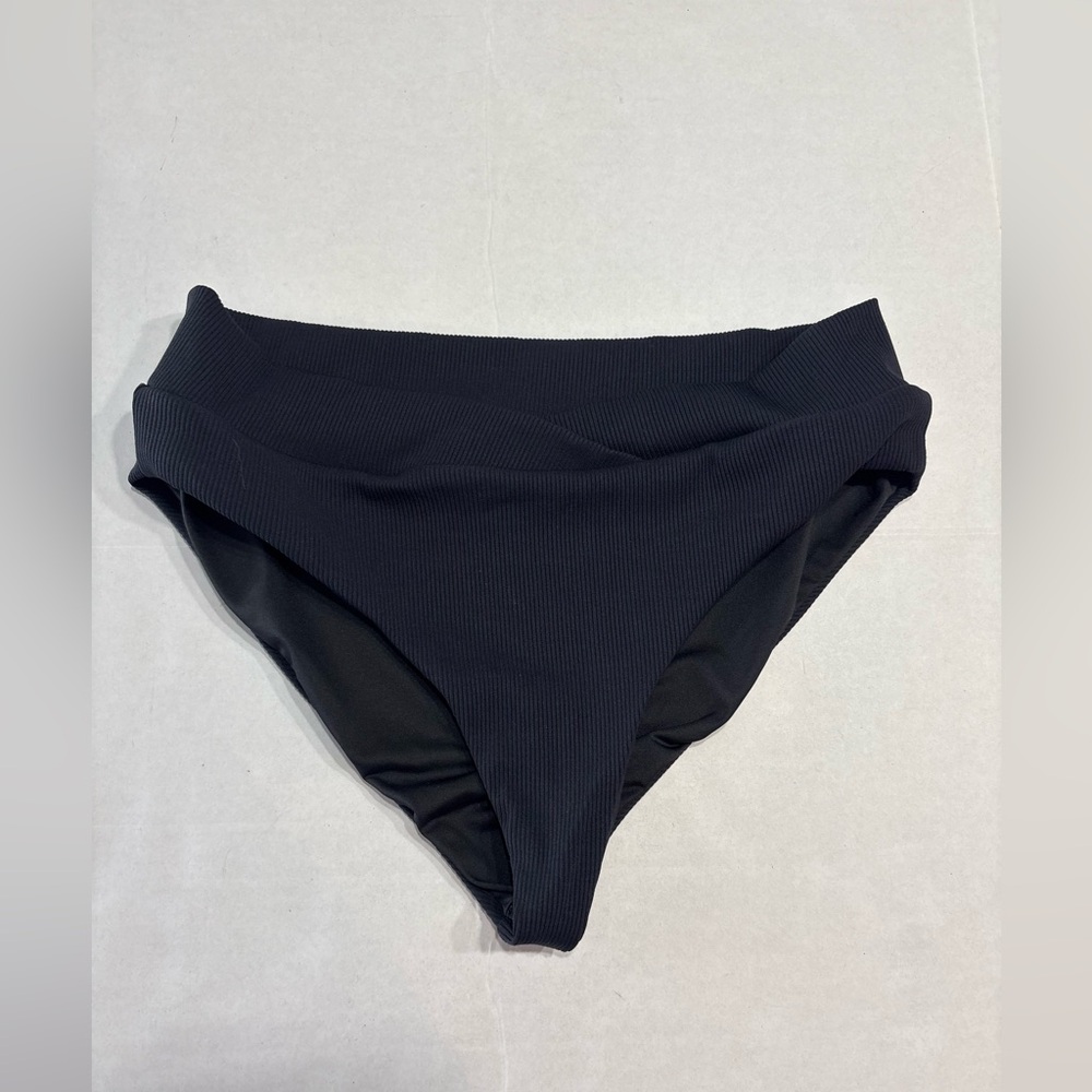 DARLIN’ bikini bottom used size large black ribbed material